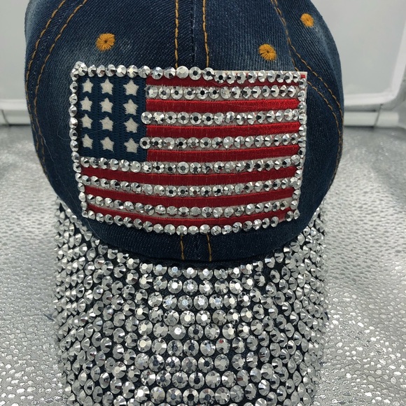 Distressed American Flag Covered in Bling - Picture 4 of 4